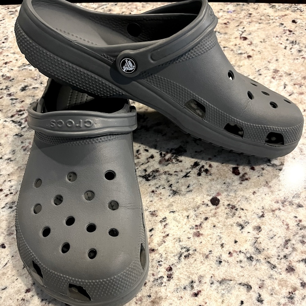 Men’s Crocs classic clog size 13